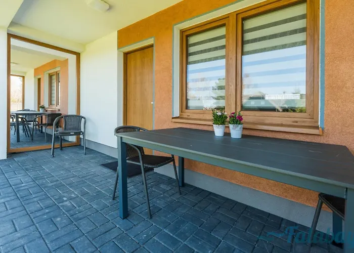 Falabay Semesterbostad *